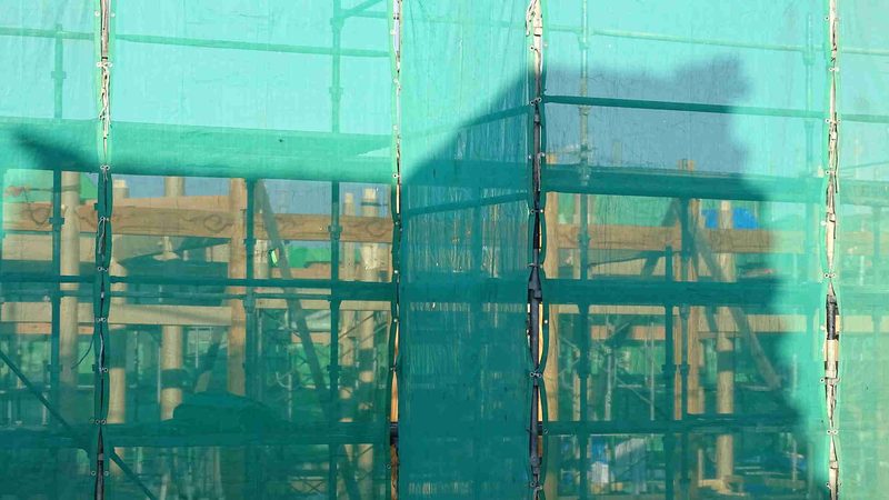 建筑总包安全教育培训：关键内容与实施策略**